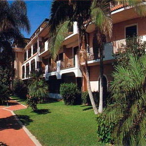 Sejur Hotel Caparena Taormina vacanta Taormina