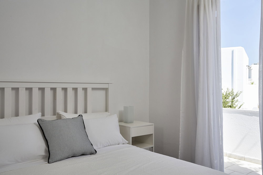 Sunrise Paros By Mr And Mrs White