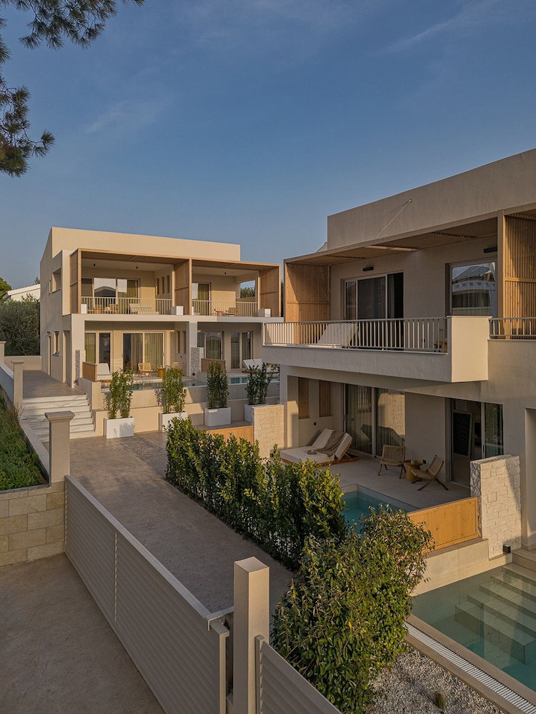 Hotel Kiva Luxury Suites & Villas