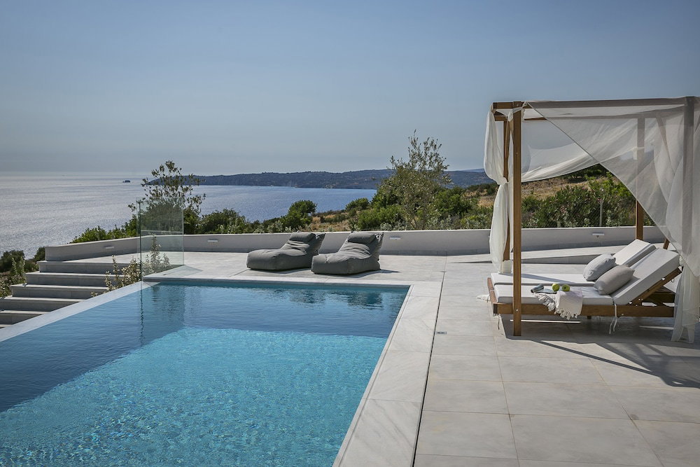 Hotel Oikos Boutique Residences Private Estate