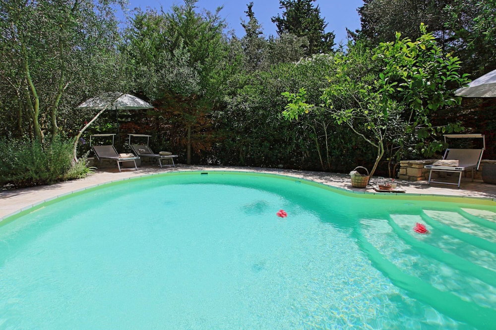 Hotel Kitrini Luxury Cottage