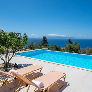 Hotel Villa Onera In Vlachata cazare Vlachata