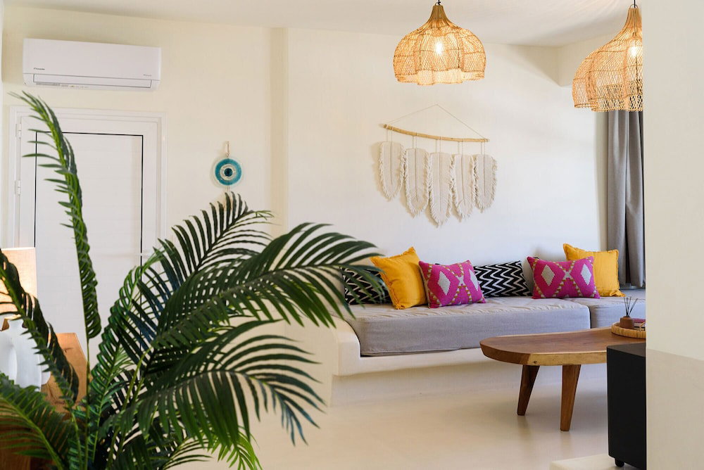 Vammos Luxury Apartments
