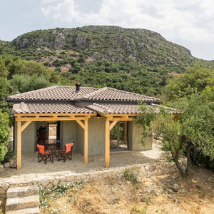 Hotel Villa Koukounari At Chionata cazare Lourdas