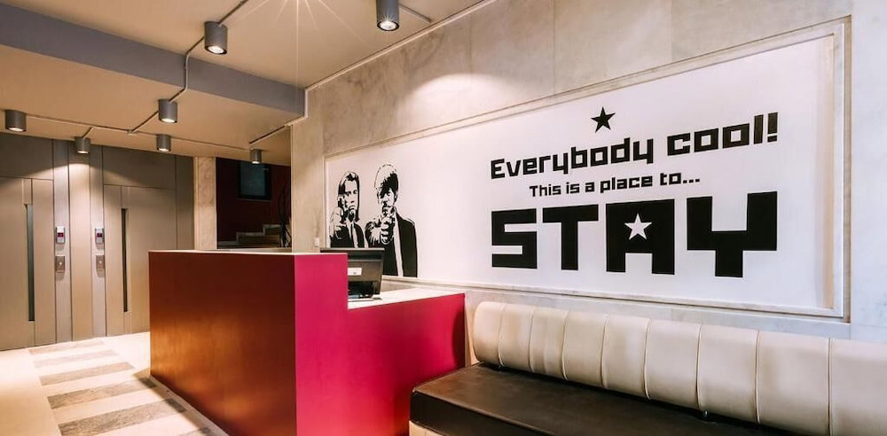 Hotel Stay Hybrid Youth Hostel