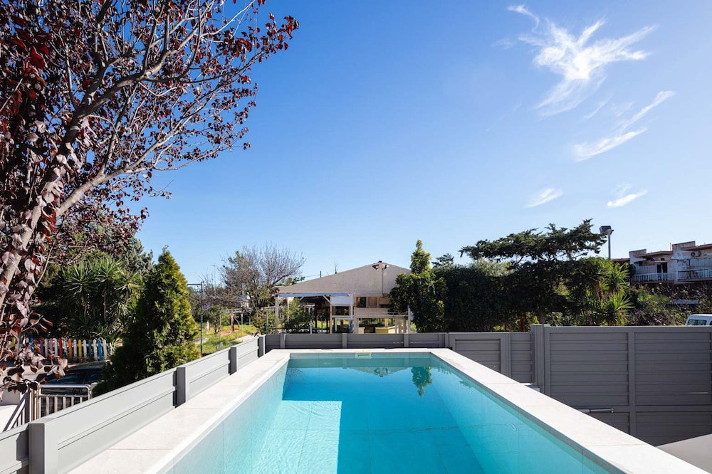 Hotel Akonizia Luxury House - With Private Swimming Pool