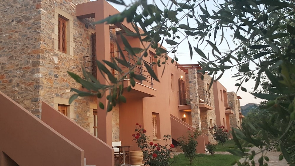 Hotel Liotrivi Historical Mansion & Hotel