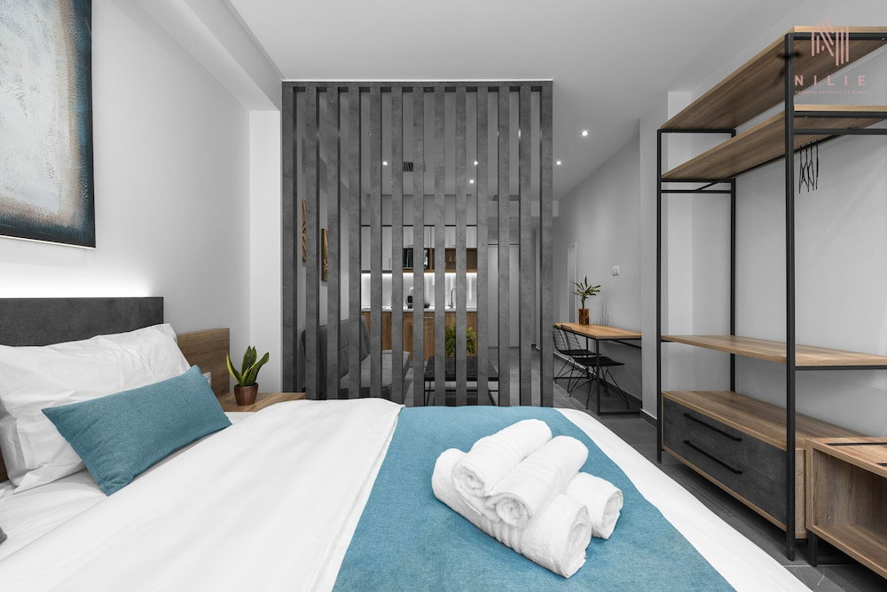 Hotel Factory Inn Nilie Hospitality Mgmt