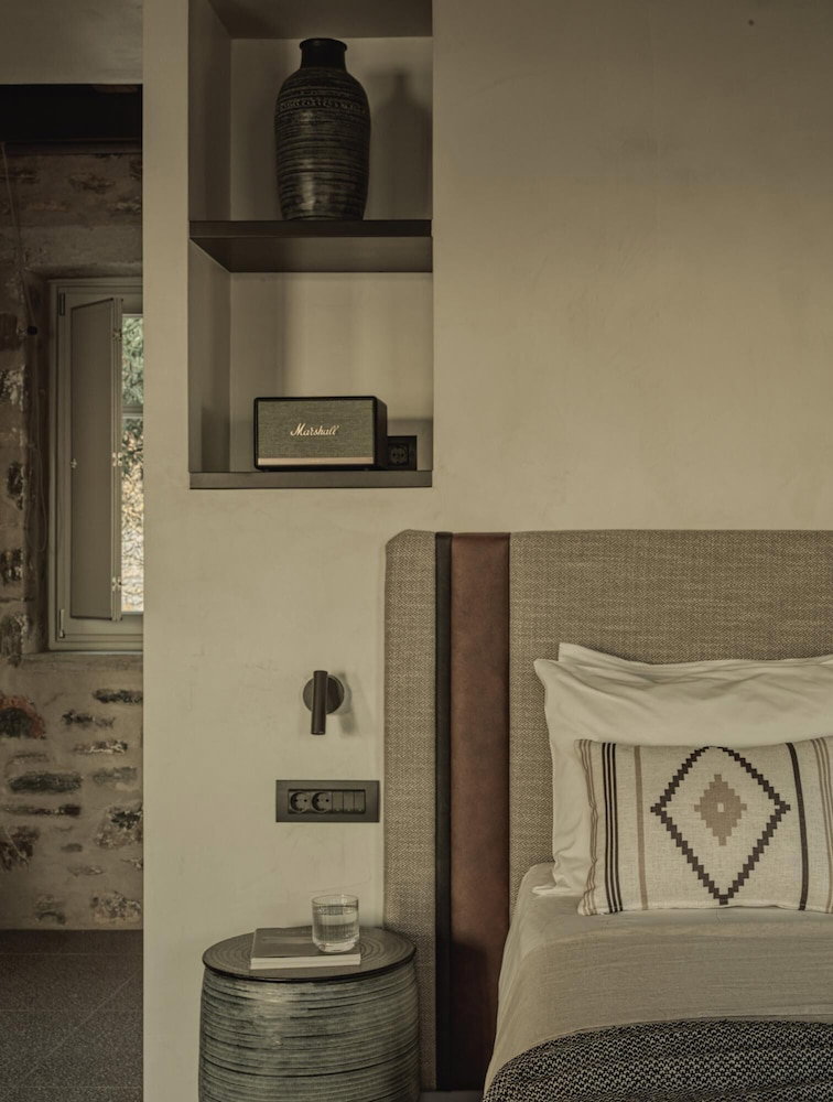 Athena Suite By Peliva Nature Suites