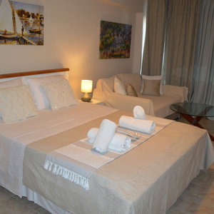 Hotel Best House Petit Pylos Messinias cazare Pylos