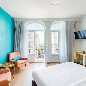 Hotel Colors Urban Hotel Thessaloniki cazare Agios Pavlos