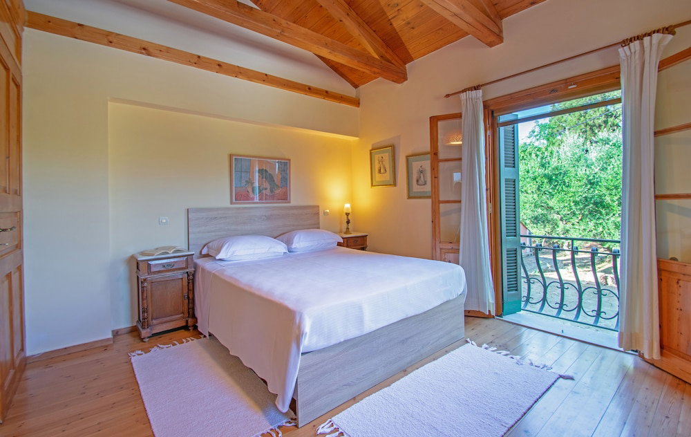 Doliva Estate