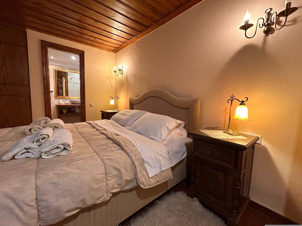 Hotel Villa Acroria In Karpenisi