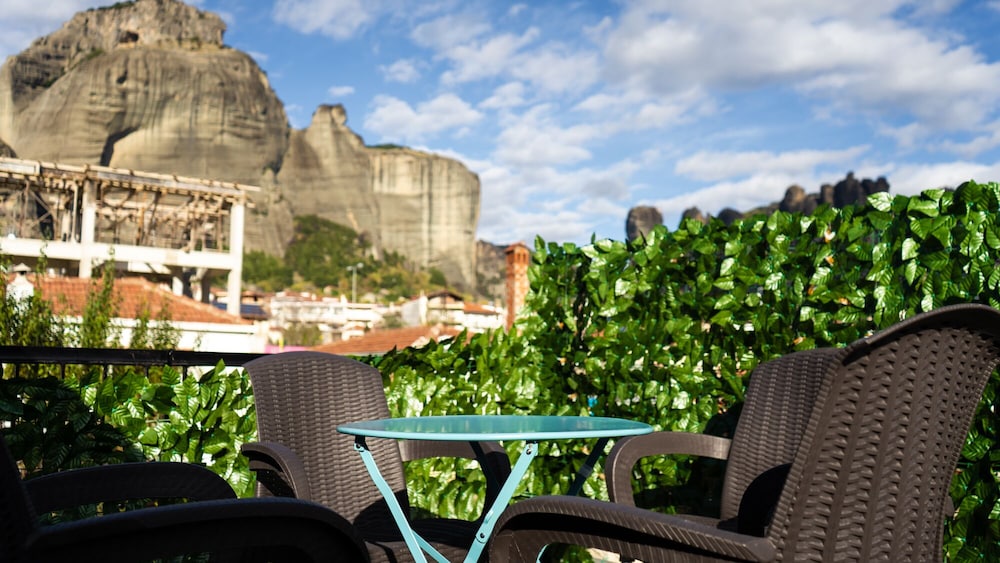Hotel Andromachis Moneto Under Meteora