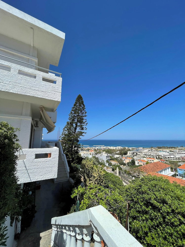 Hotel Aeolos Apartments