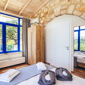 Hotel Villa Vakis cazare Agios Sostis