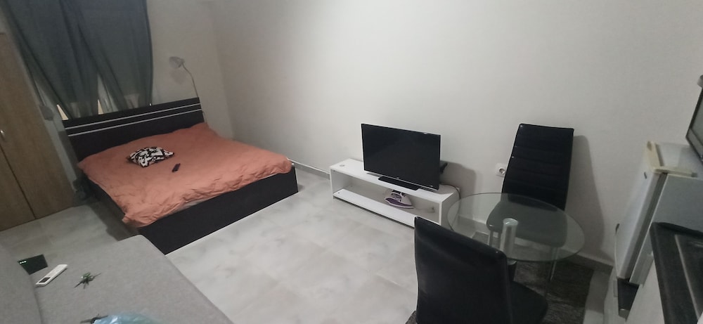 Hotel Amazing Studio 9 Minutes Wak From Center