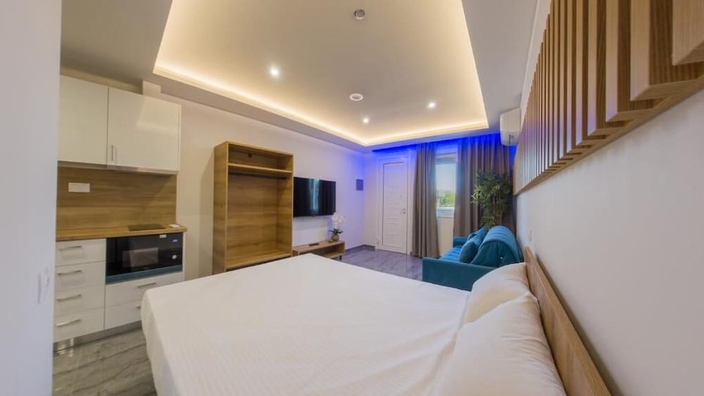 Hotel Olympiada Girni Suites