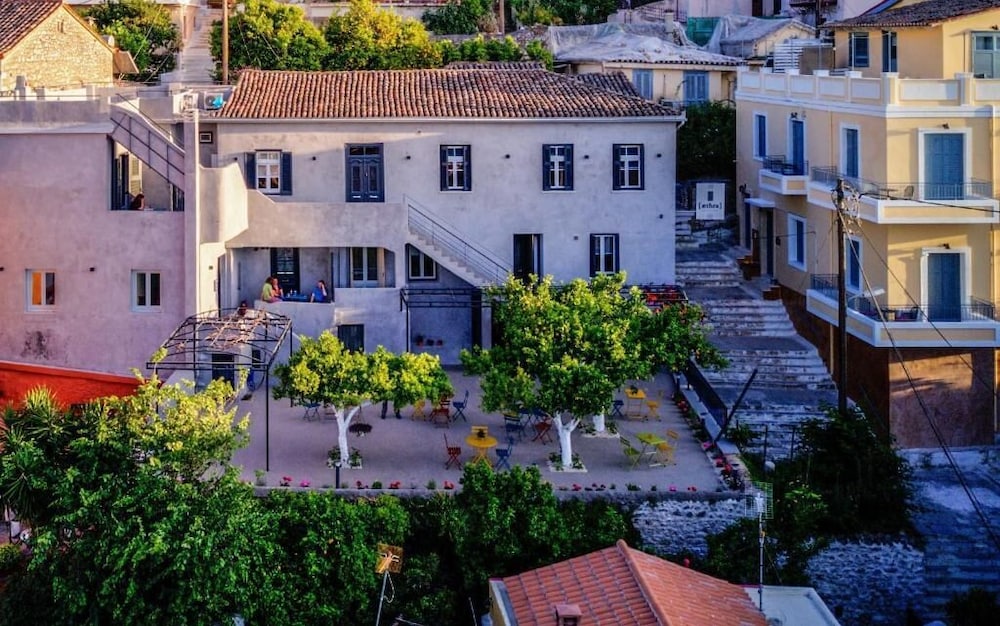 Hotel Aethra Rooms