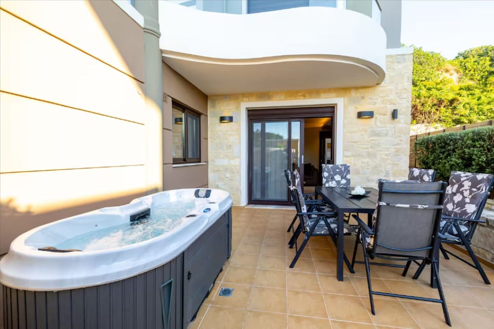 Hotel Villy Luxury Home By The Sea 1