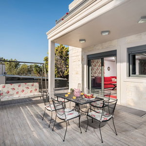 Hotel Villa Antoni cazare Galatas