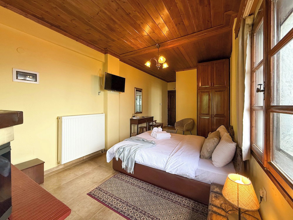 Hotel Pliades Traditional Guesthouse
