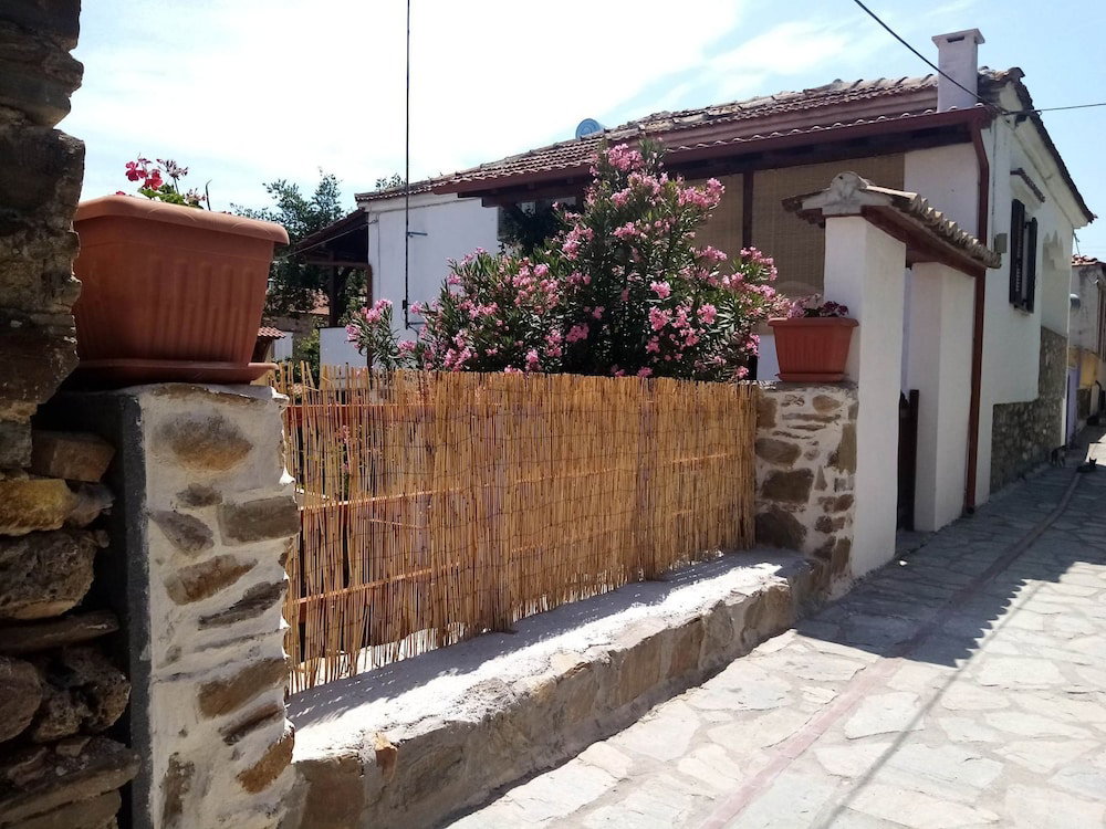 Hotel Petrino1880 Sea-Vacation Apartment In Chalkidiki