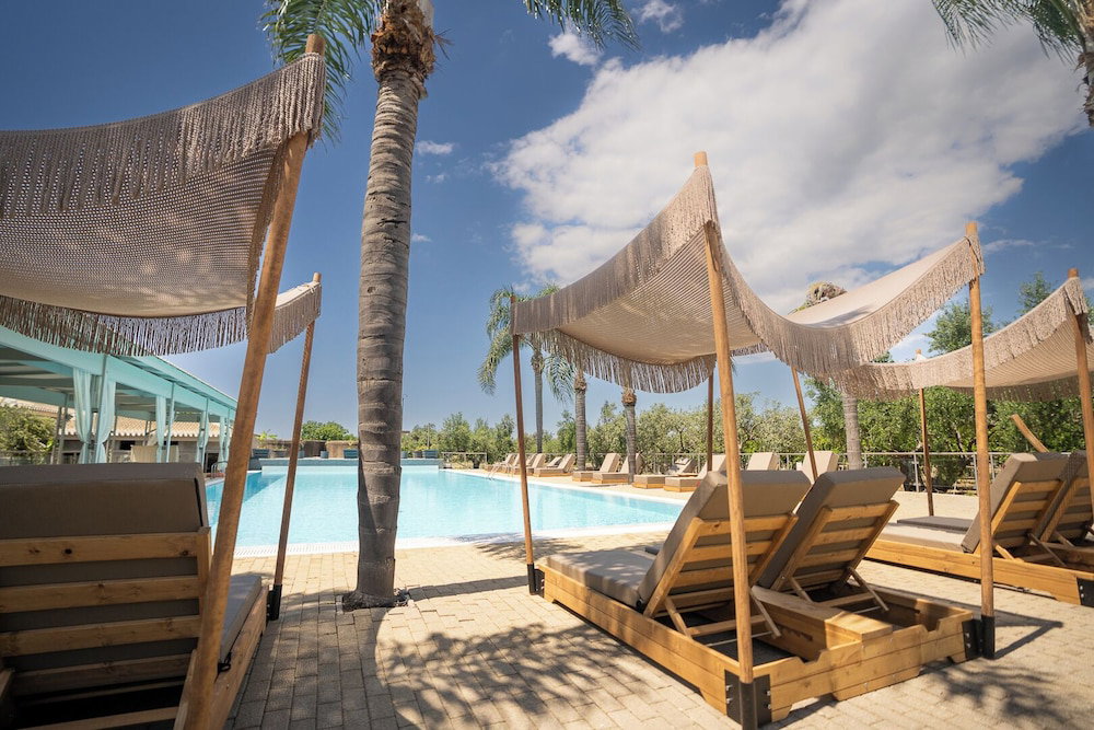 Hotel Zoe Seaside Resort