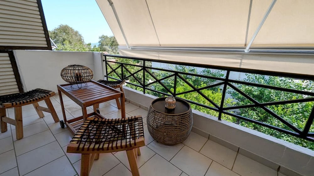 Hotel Jm Apartment In Kamena Vourla