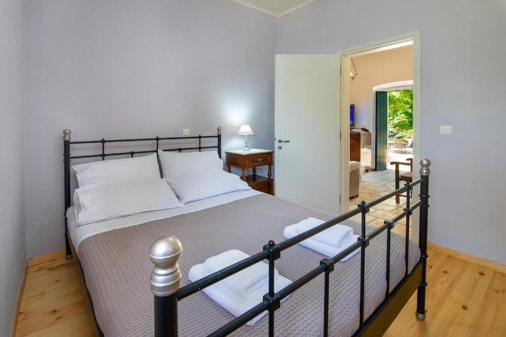 Hotel The Old One By All About Paxos