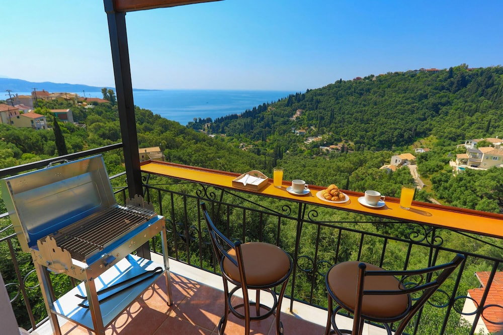 Hotel Eros Sea View In Kentroma