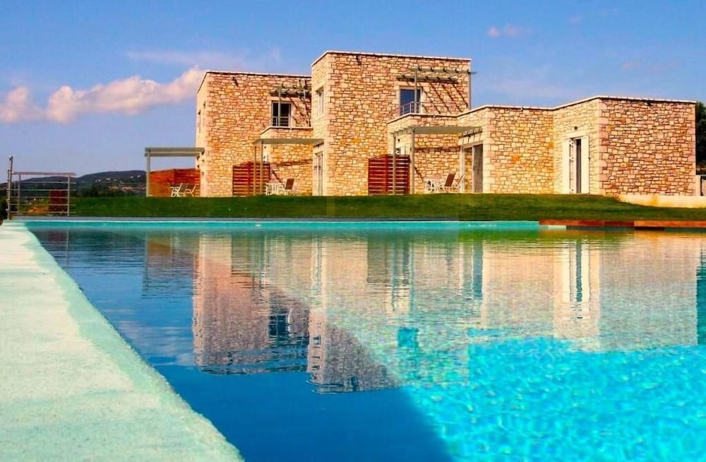 Hotel Stone Bay Houses Kalamaki Messinia