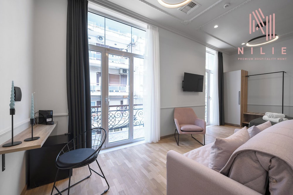 Hotel Esther Suites, Nilie Hospitality Mgmt