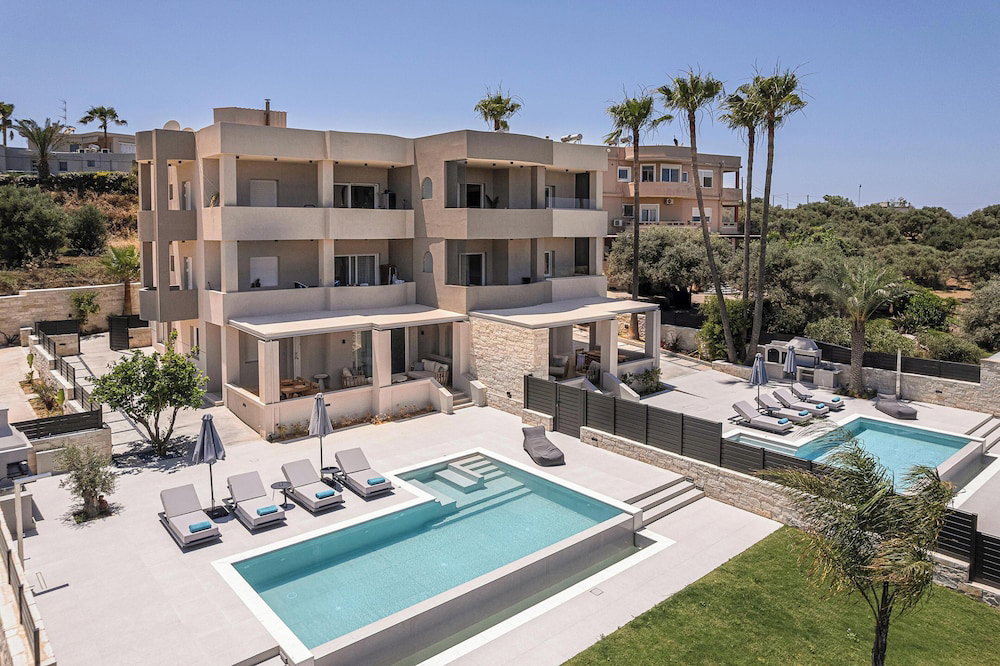 Hotel Kymélia Luxury Residences With Sea View