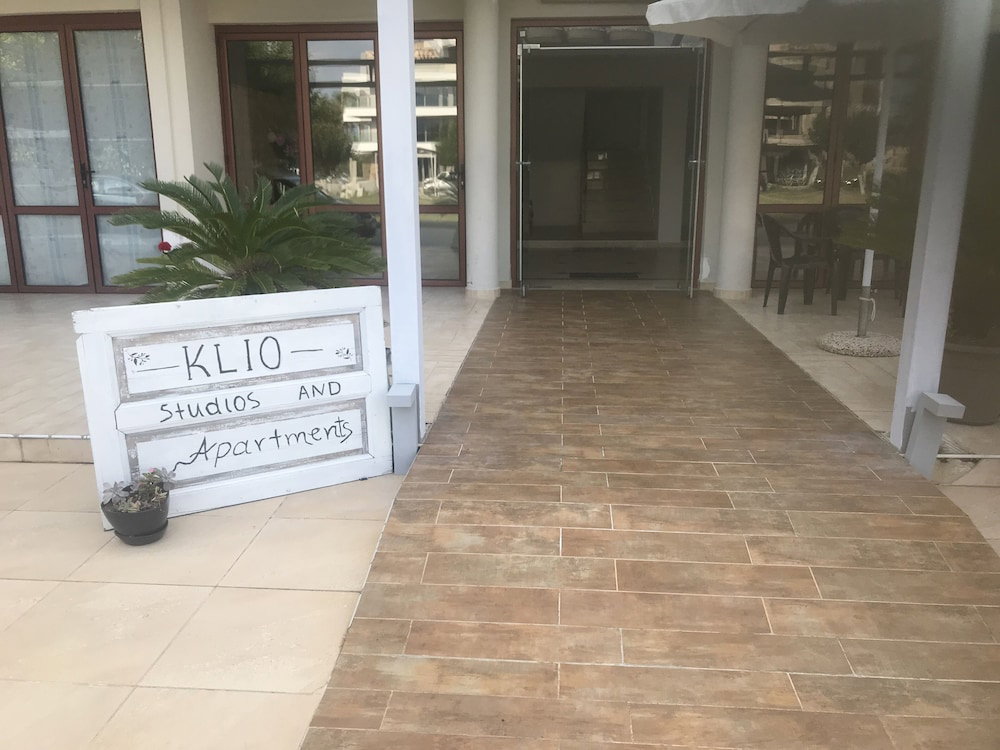 Hotel Klio Apartments And Studios