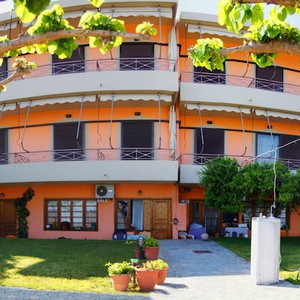 Hotel Pharos Rooms cazare Loutra Aidhipsou