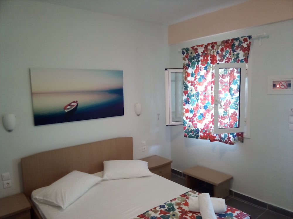 Hotel Nikos Apartments