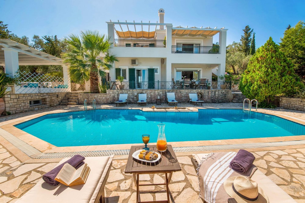 Hotel Siorra Elena In Paxi