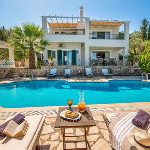 Hotel Siorra Elena In Paxi cazare Gaios