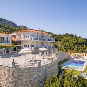 Hotel Penny Luxury Apartments cazare Sami