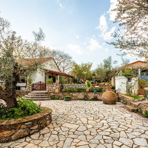 Hotel The Fairytale House Seaside Retreat cazare Longa