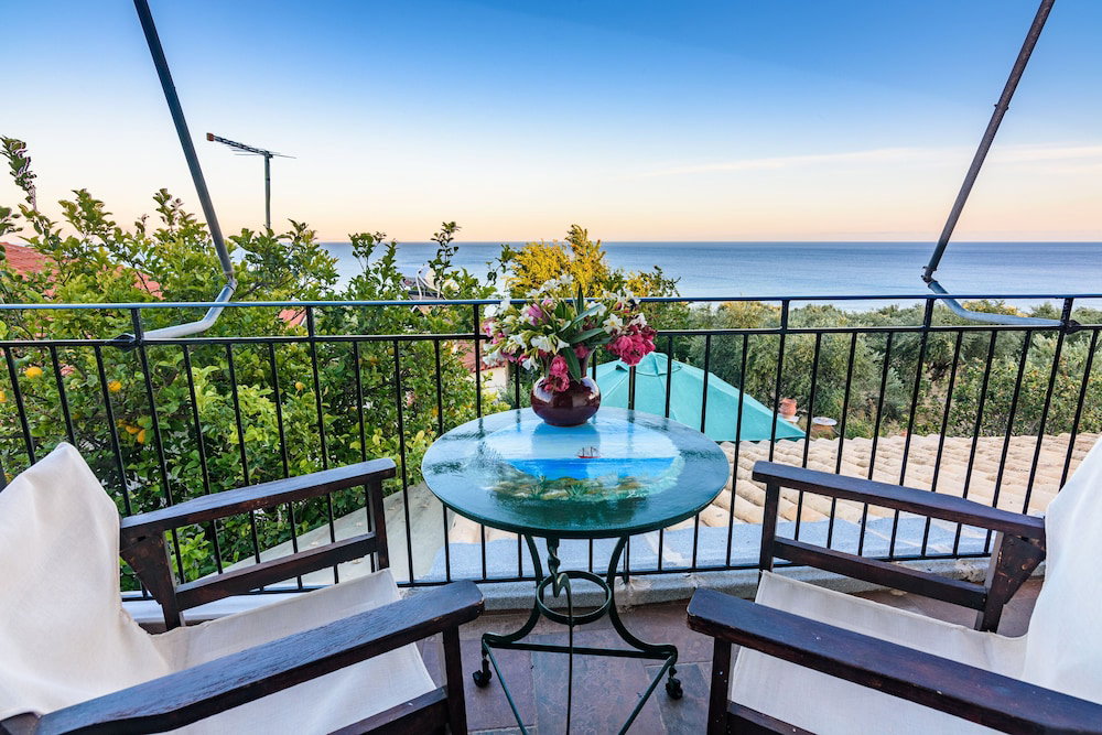 Hotel Eros Cozy, Panoramic Sea View, Perfect Location