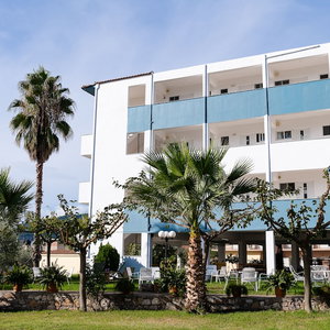 Hotel Zoe Seaside cazare Istiaia