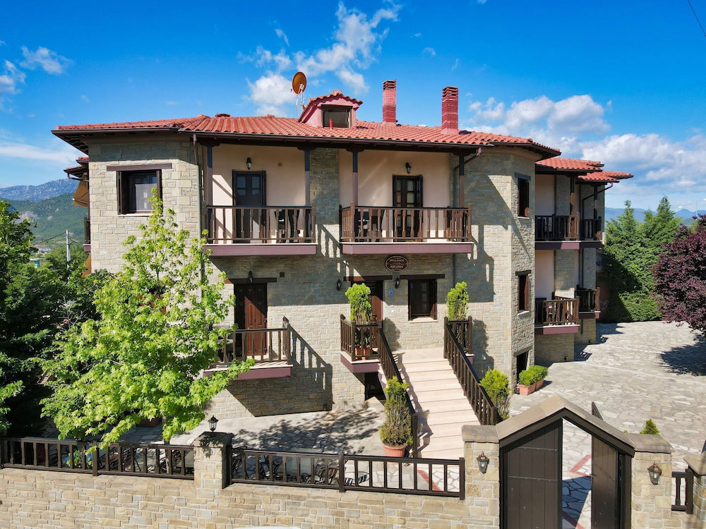 Hotel Iridanos