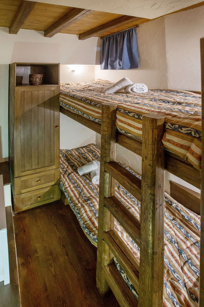 Hotel Arachova Nest In The Village By Ghh