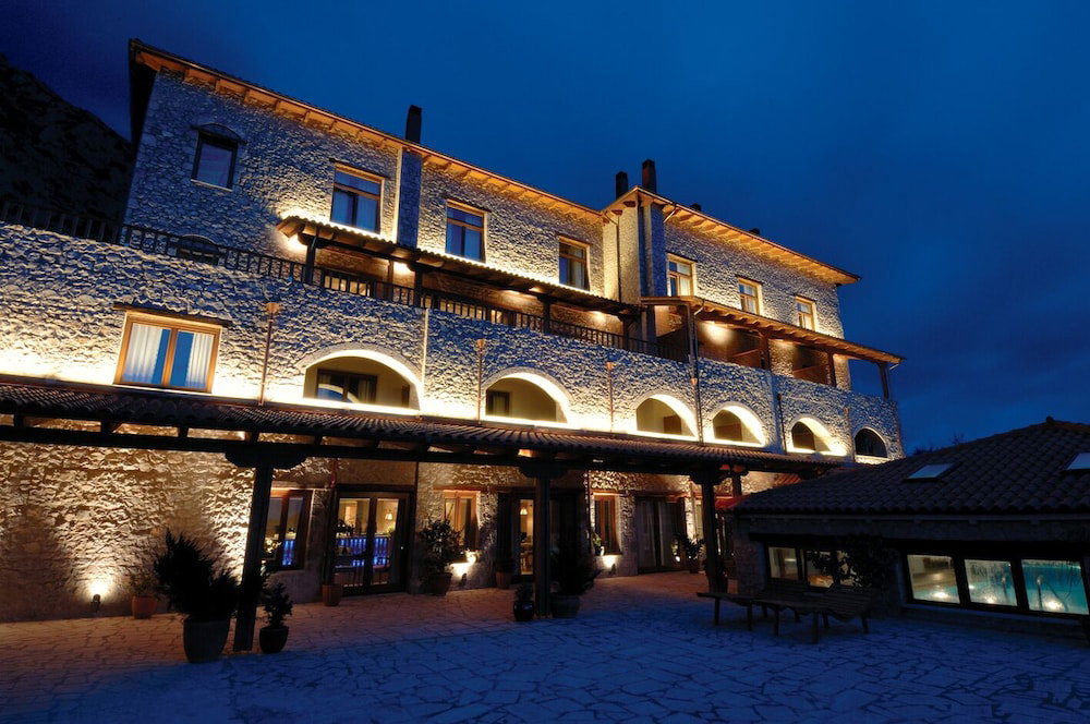 Hotel Santa Marina Arachova Resort & Spa