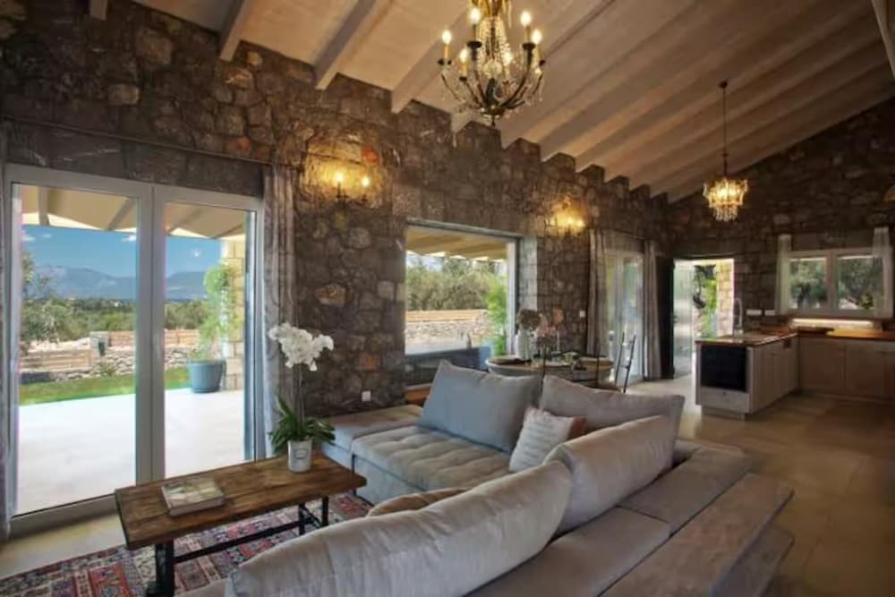 Hotel Aegean Retreat For 6 Pool & Evia Views Near Athens