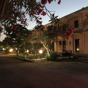 Hotel Banos Apartments And Swimming Pool cazare Roda
