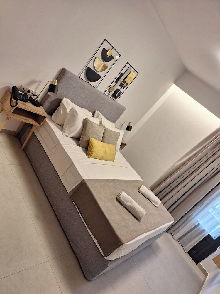 Soho Blue City Hotel