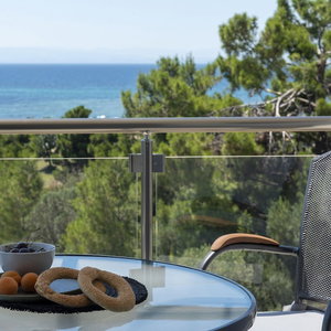Hotel Heraclea Suites cazare Nea Triglia